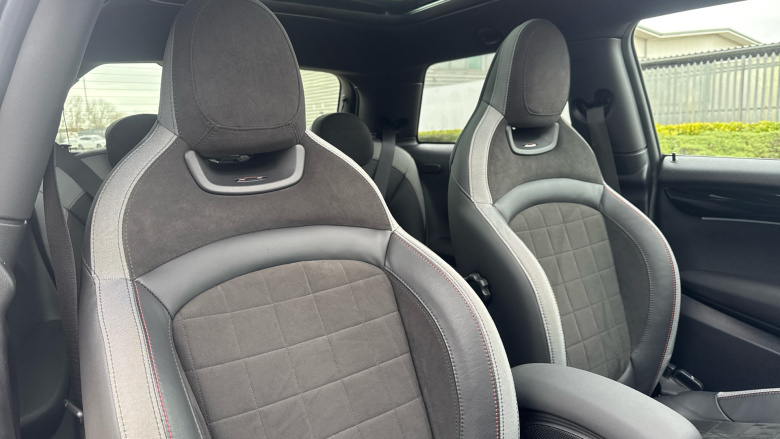 MINI Hatchback 1.5 Cooper Sport 3dr Auto Petrol Hatchback